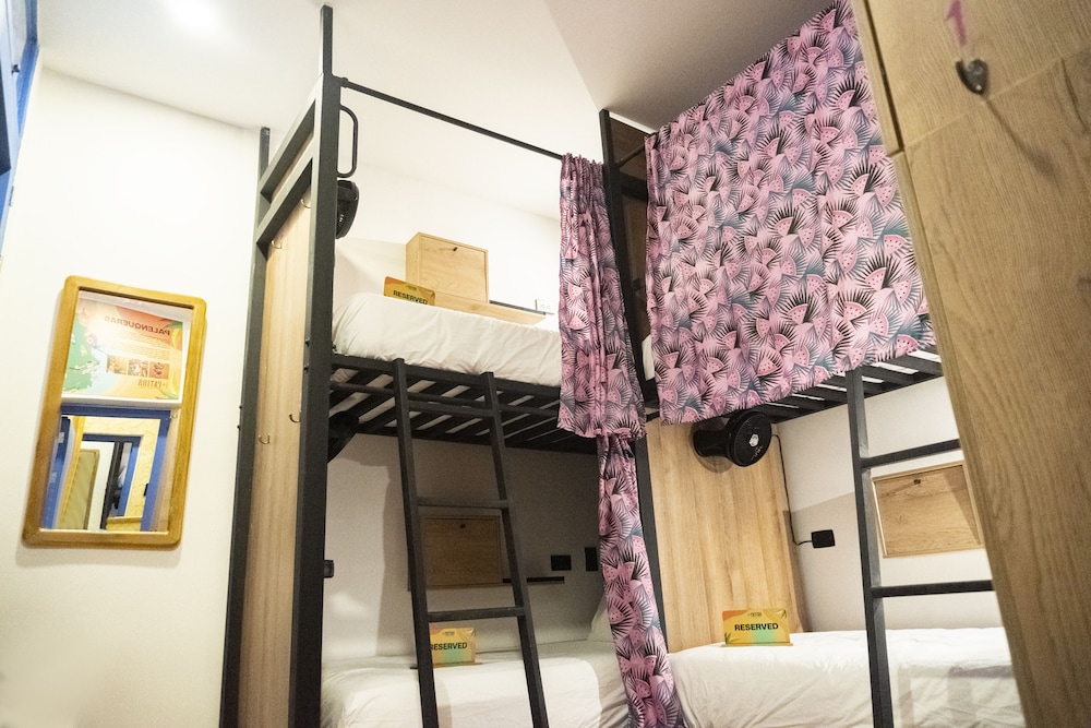 Comfort Shared Dormitory, Women only photo 3