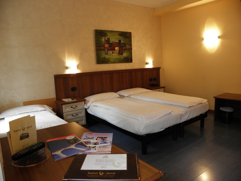 Standard Triple Room photo 1