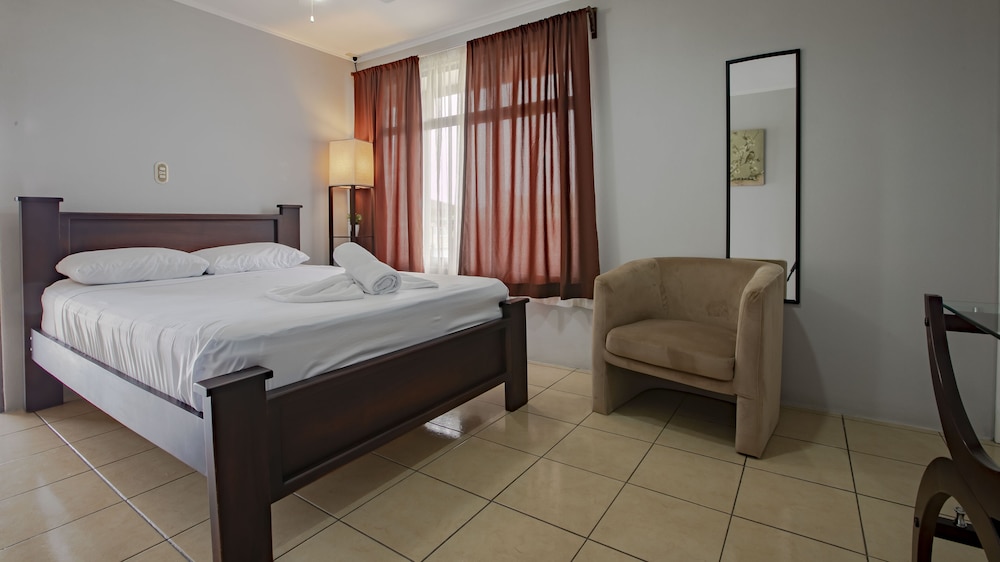 Basic Room, 1 Double Bed, Terrace, City View photo 1