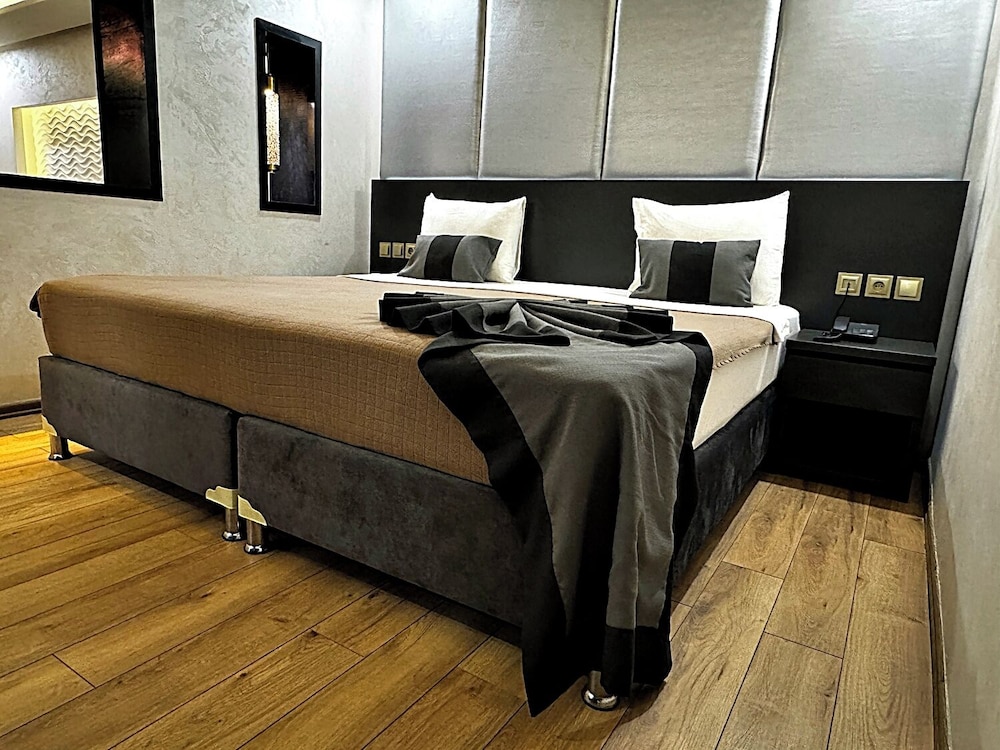 Royal Double Room, Balcony, Sea View photo 1