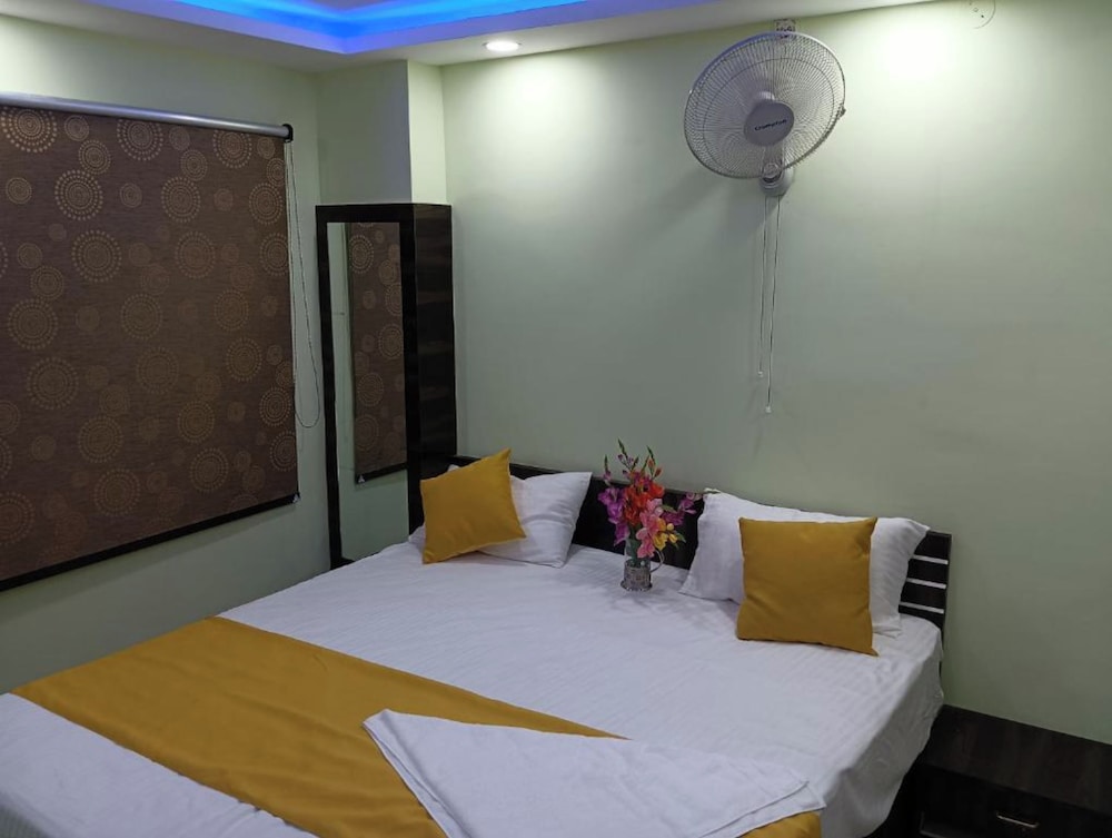 Deluxe Double Room, City View photo 2