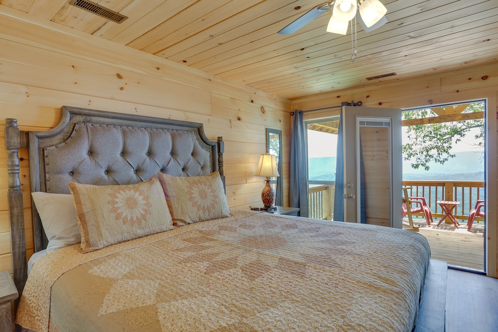 House (3 Bedrooms) photo 2