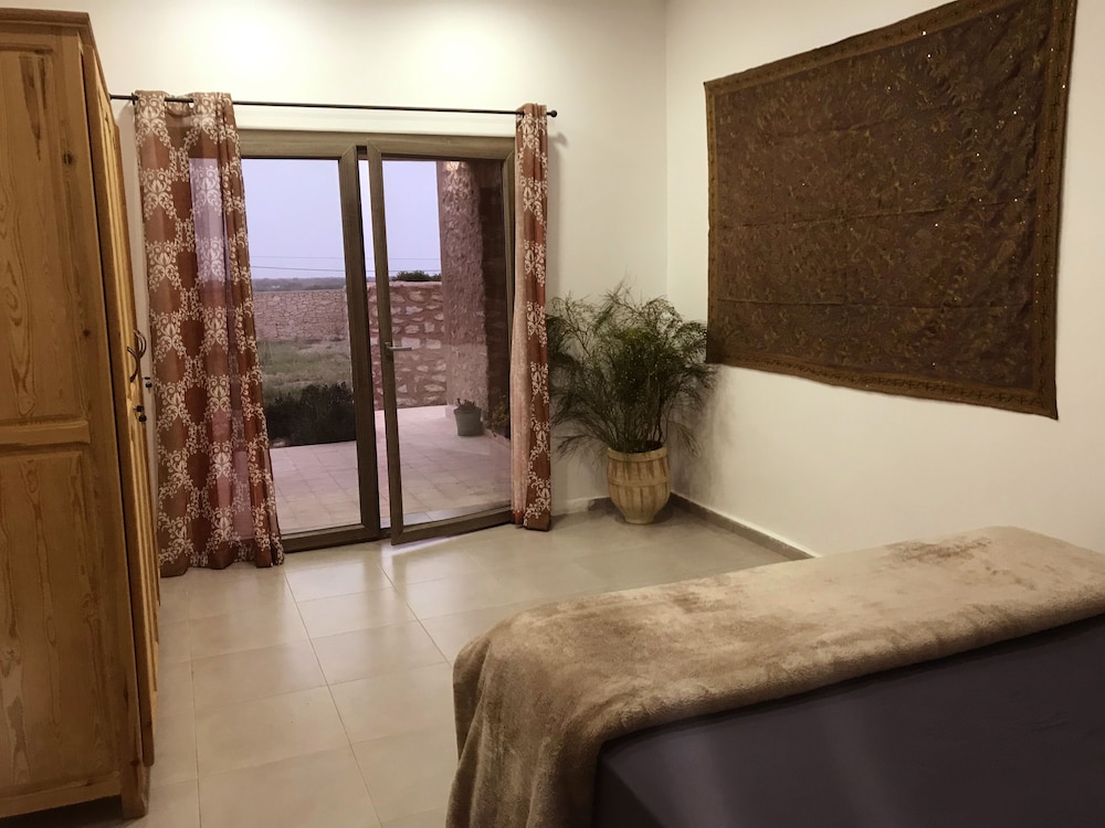 Villa photo 1