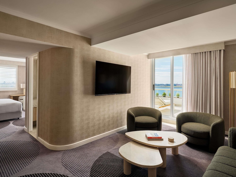 Suite, 1 King Bed, Terrace, Bay View