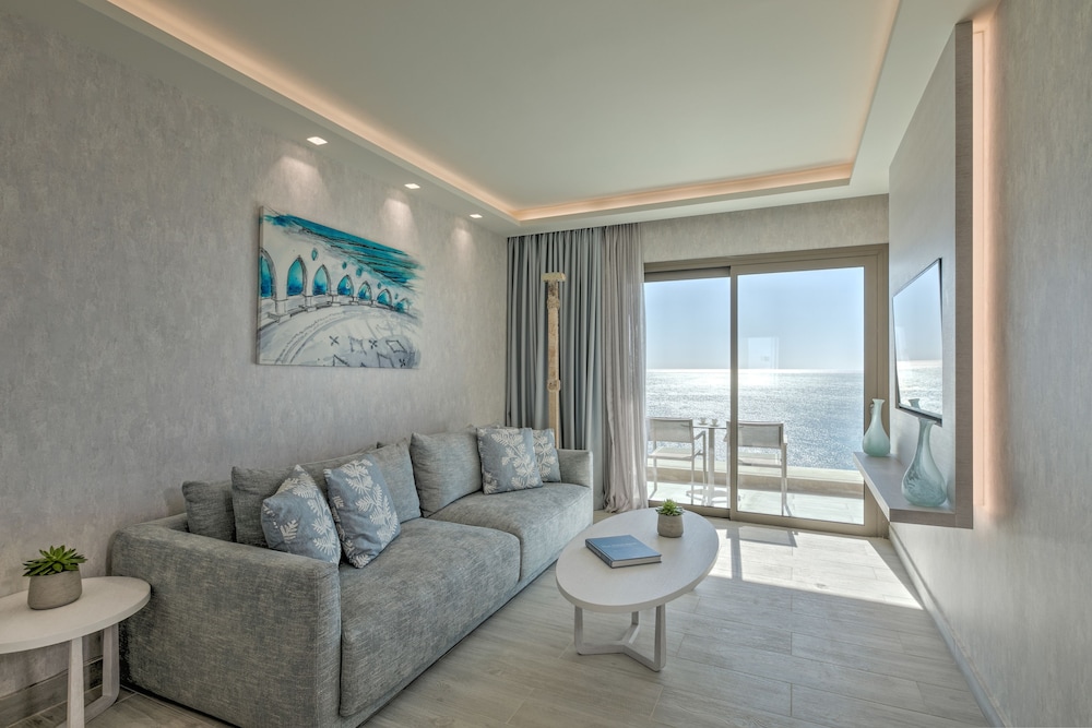 Executive Suite, Sea View photo 3