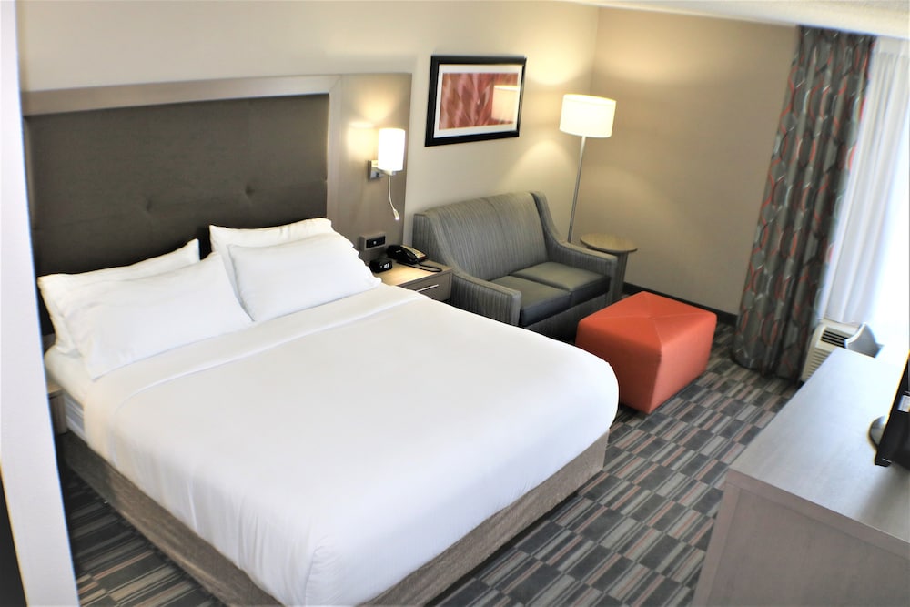 Suite, 1 Bedroom, Accessible, Jetted Tub photo 1