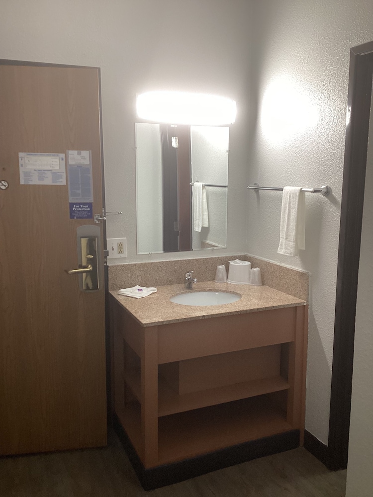 Premium Room, 2 Double Beds, Non Smoking, Refrigerator photo 2