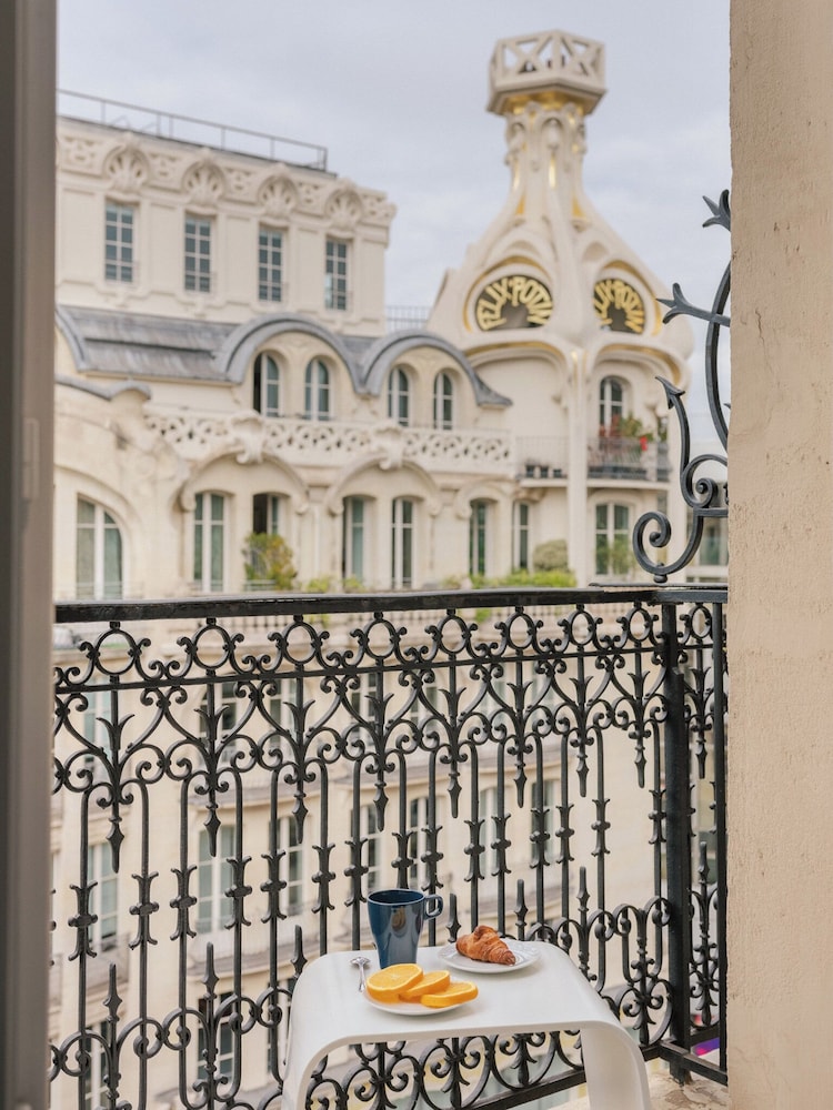 Classic Room, Balcony