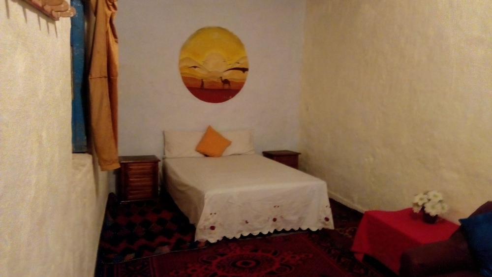 Traditional Double Room Single Use, 1 Double Bed photo 2