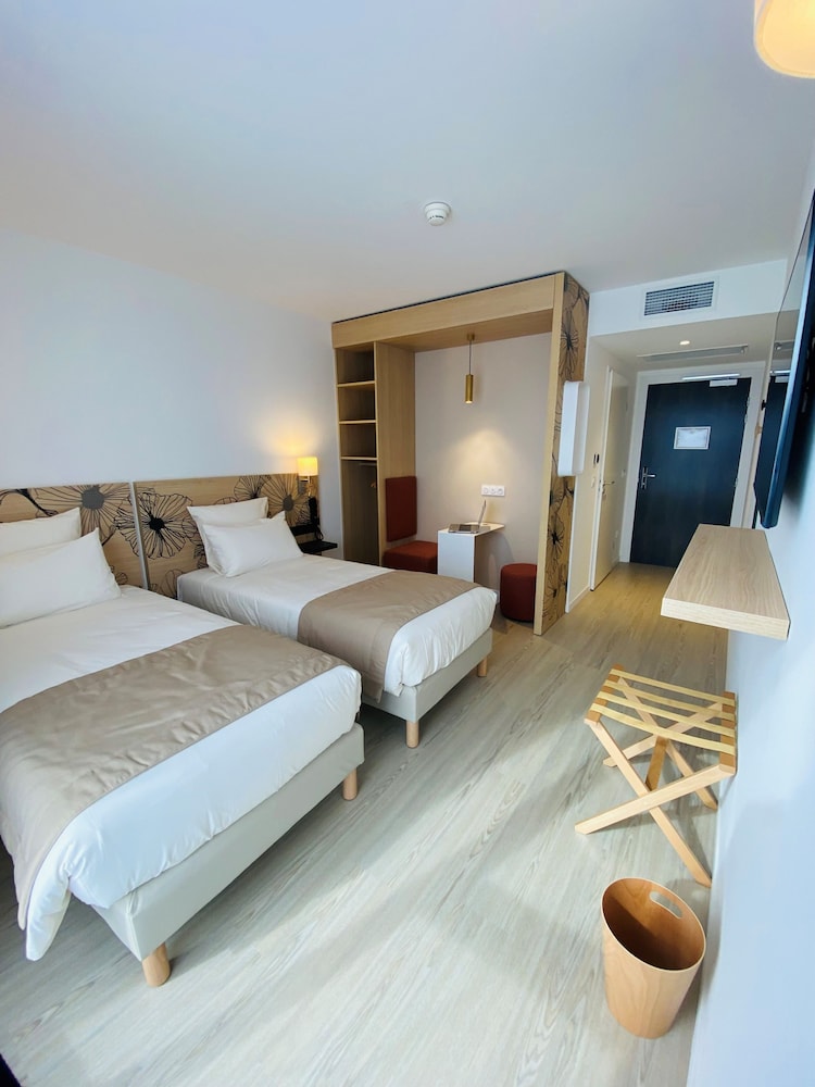 Comfort Twin Room photo 3