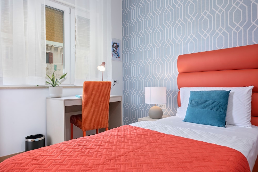 Superior Double or Twin Room, City View - Photo 27