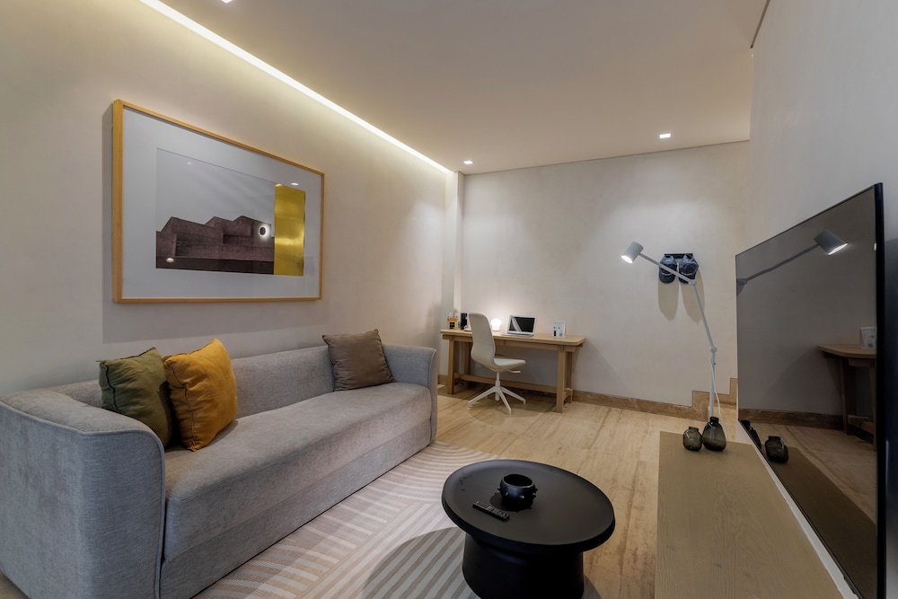 Luxury Apartment