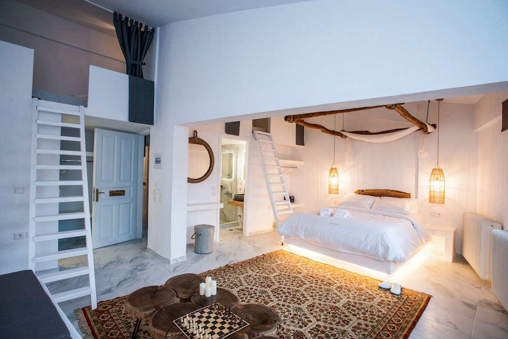Classic Studio Suite (Ethra) photo 1