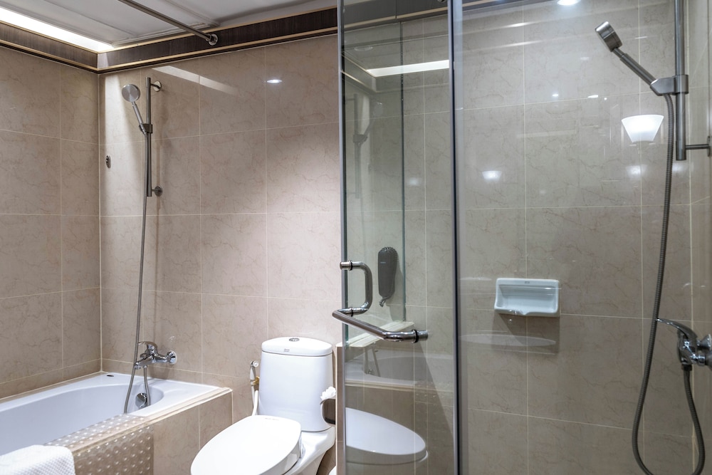 Deluxe Suite, 1 Bedroom thumbnail 6