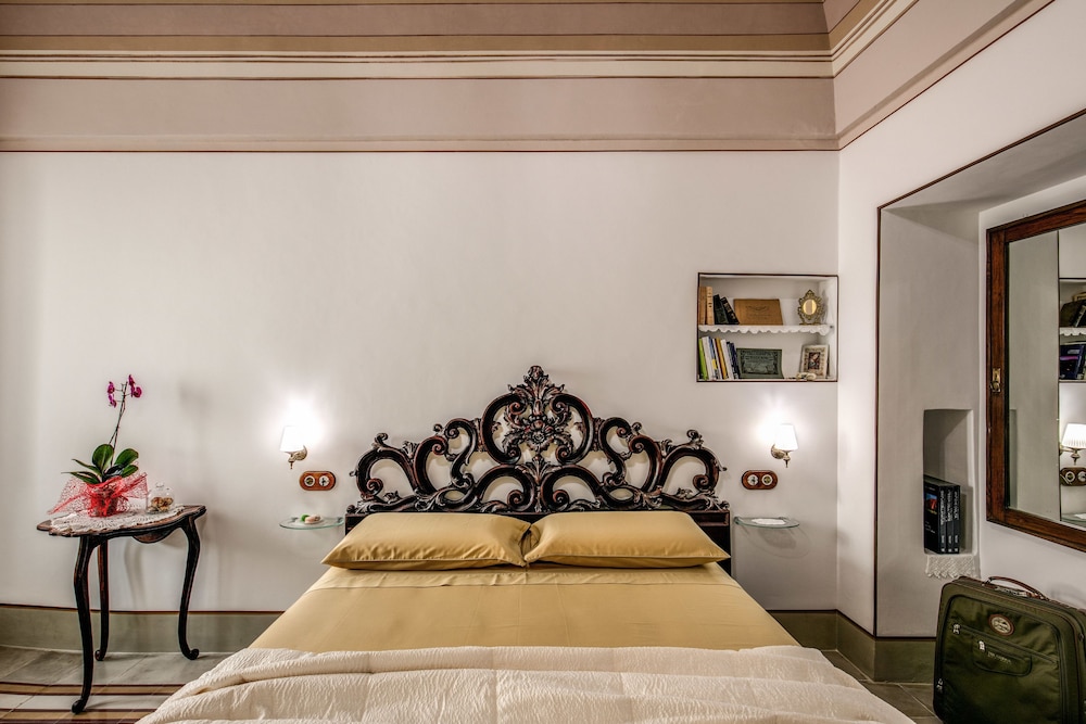 Superior Double Room, 1 Queen Bed photo 2