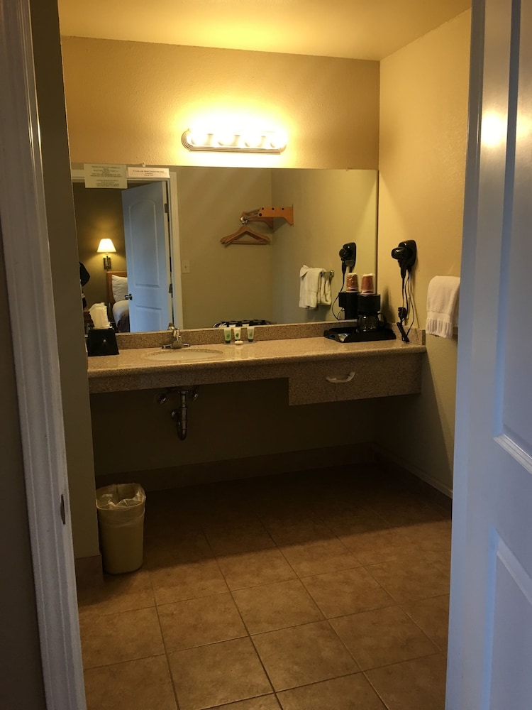 Vino Inn & Suites, Billede 5