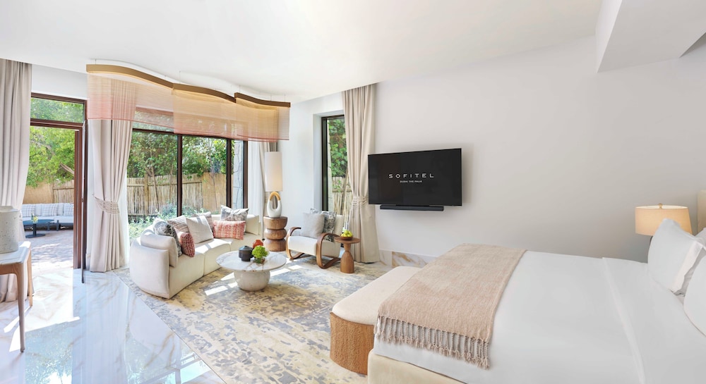Villa, 4 Bedrooms, Private Pool, Beachside (Eden) thumbnail 6