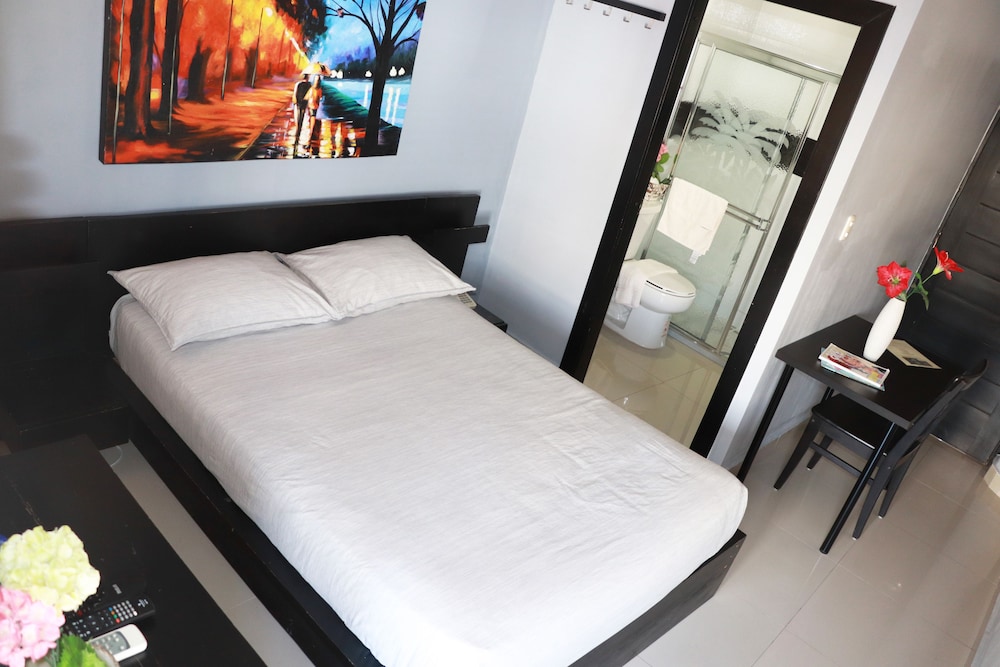 Superior Double Room, 1 Queen Bed photo 3