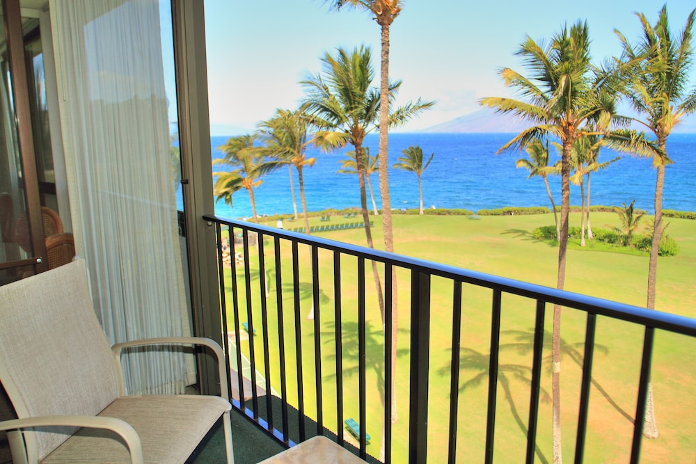 Suite, 1 Bedroom, Oceanfront photo 3
