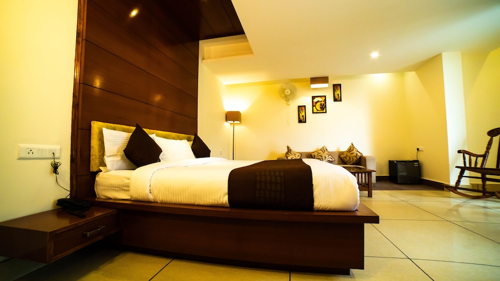 Premium Room - Photo 19