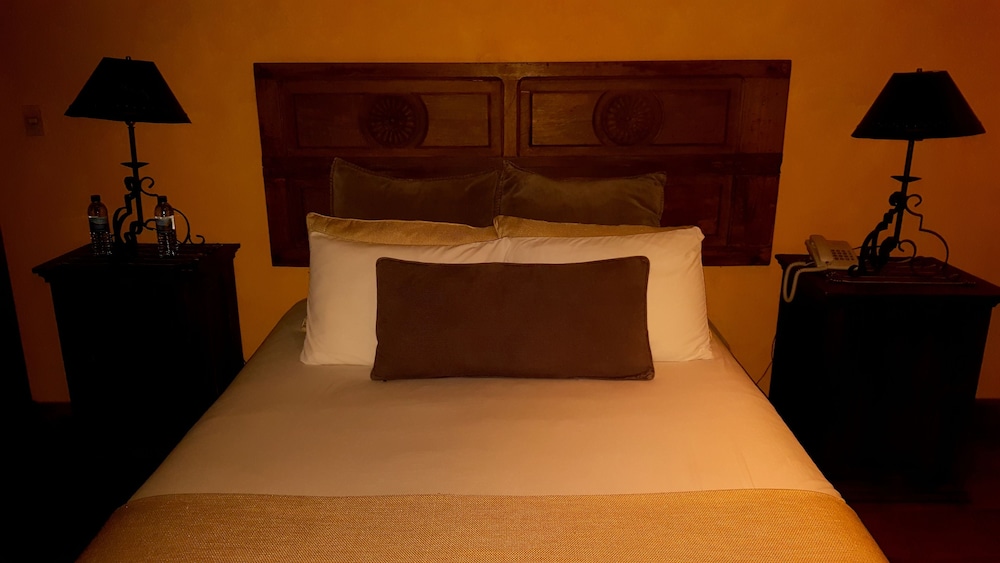 Standard Double Room, 1 Queen Bed, Private Bathroom photo 1