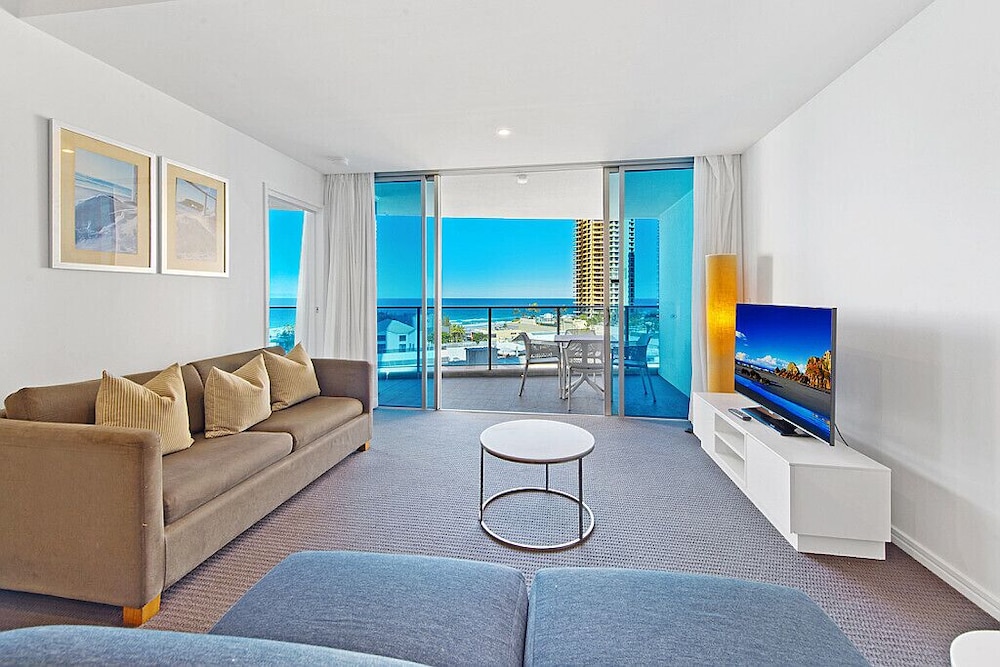 Apartment - Photo 3