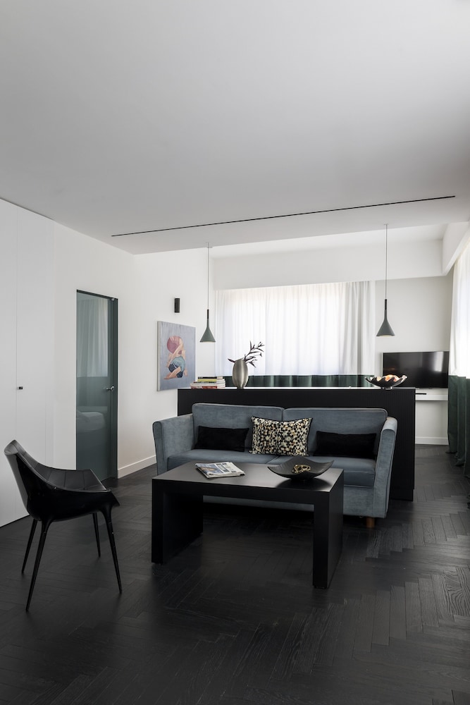 Junior Studio Suite photo 3