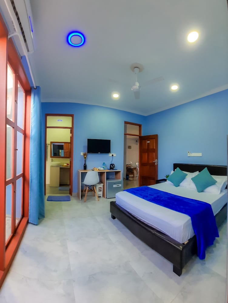 Standard Double or Twin Room photo 2