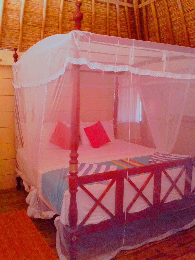 Deluxe Triple Room, Multiple Beds (Deluxe Chalet) photo 2