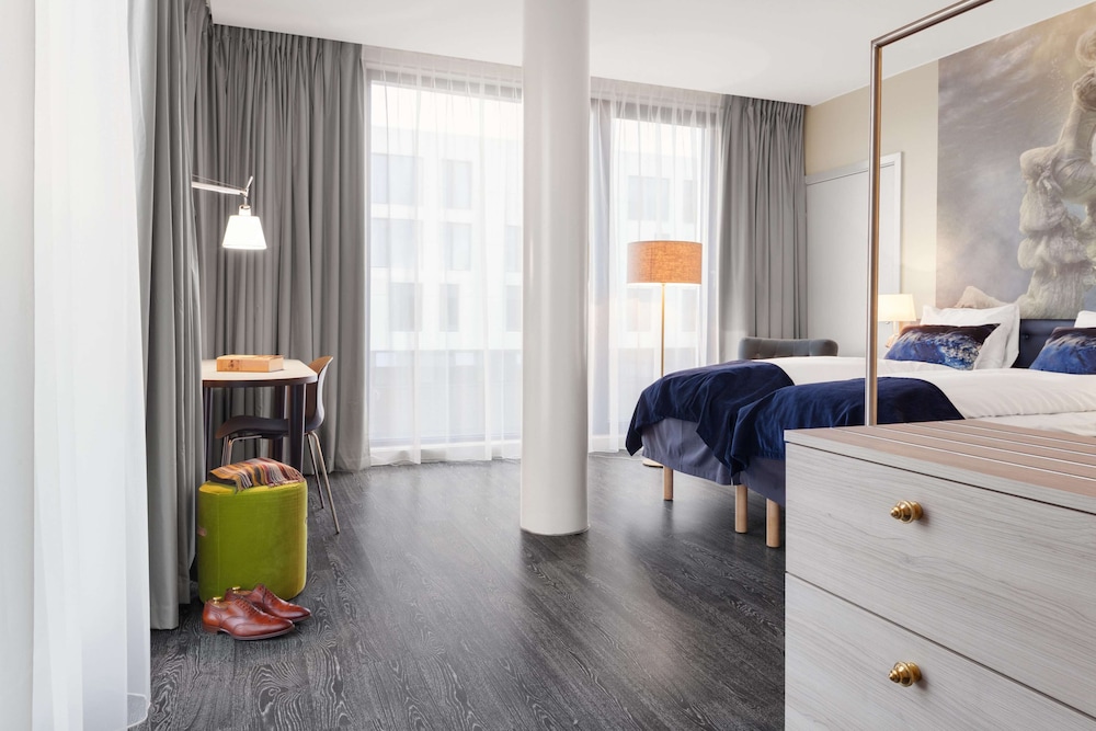 Standard Twin Room - Photo 1