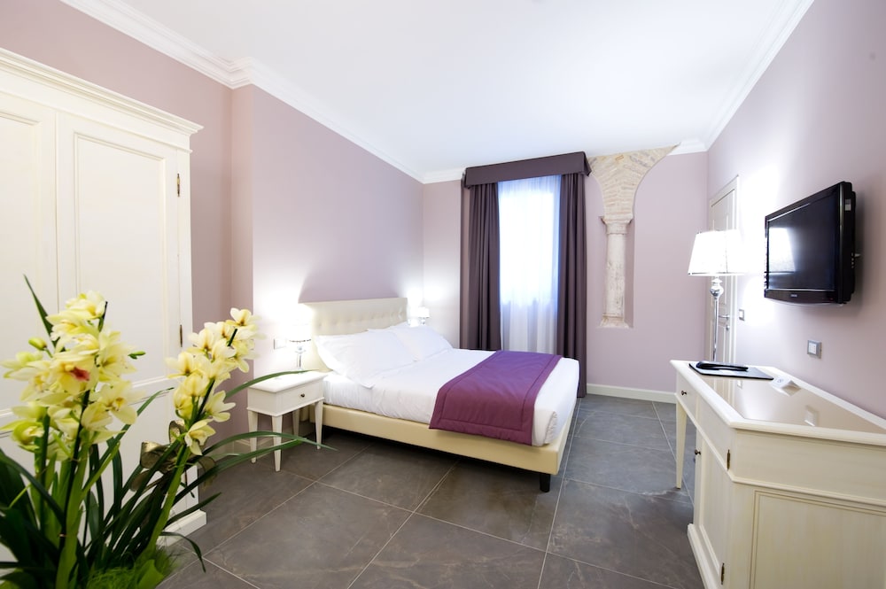 Deluxe Double Room (Spa Access) - Photo 1