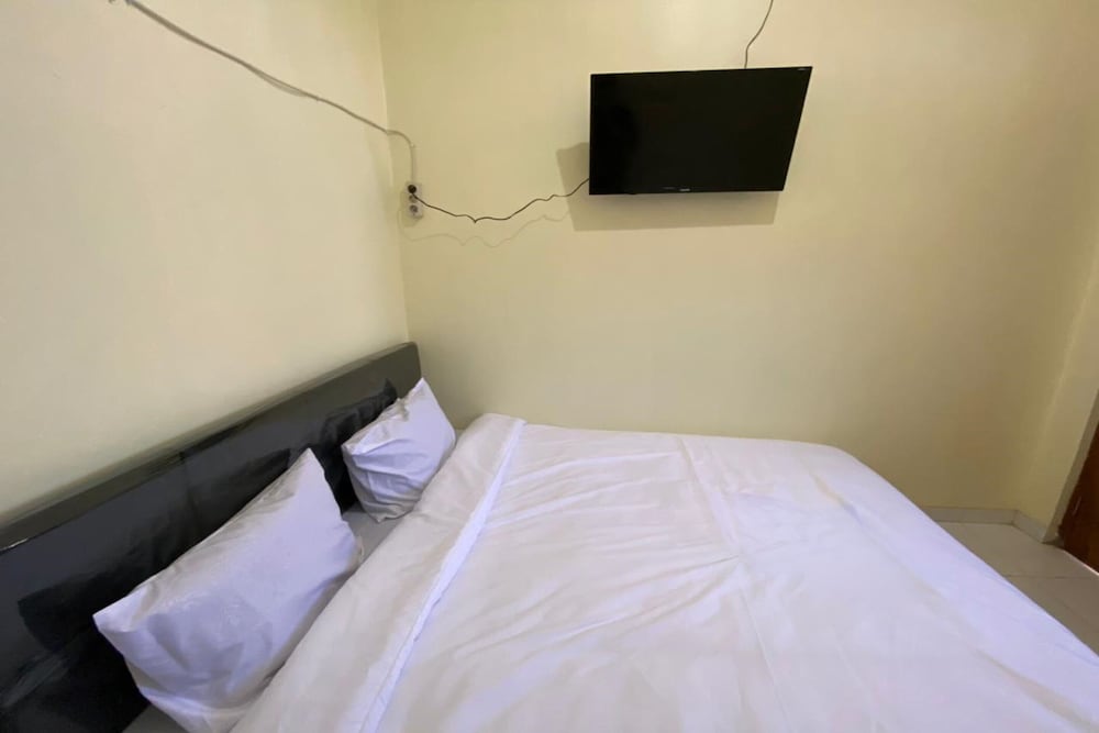 Economy Double Room photo 2