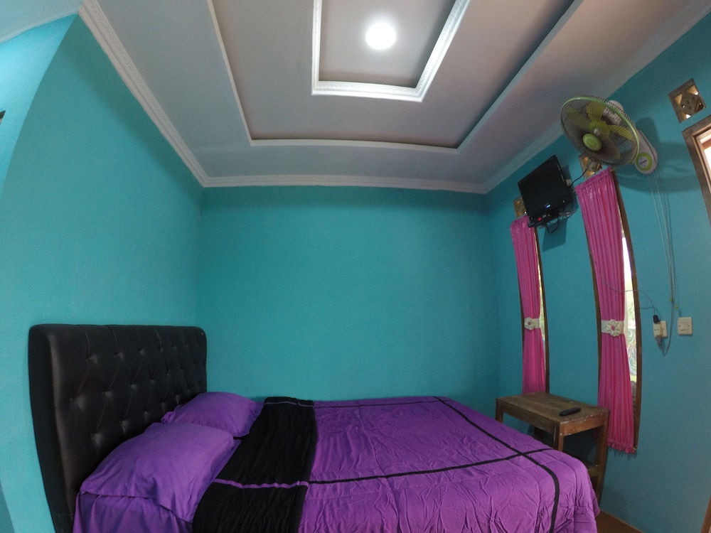 Standard Double Room photo 2