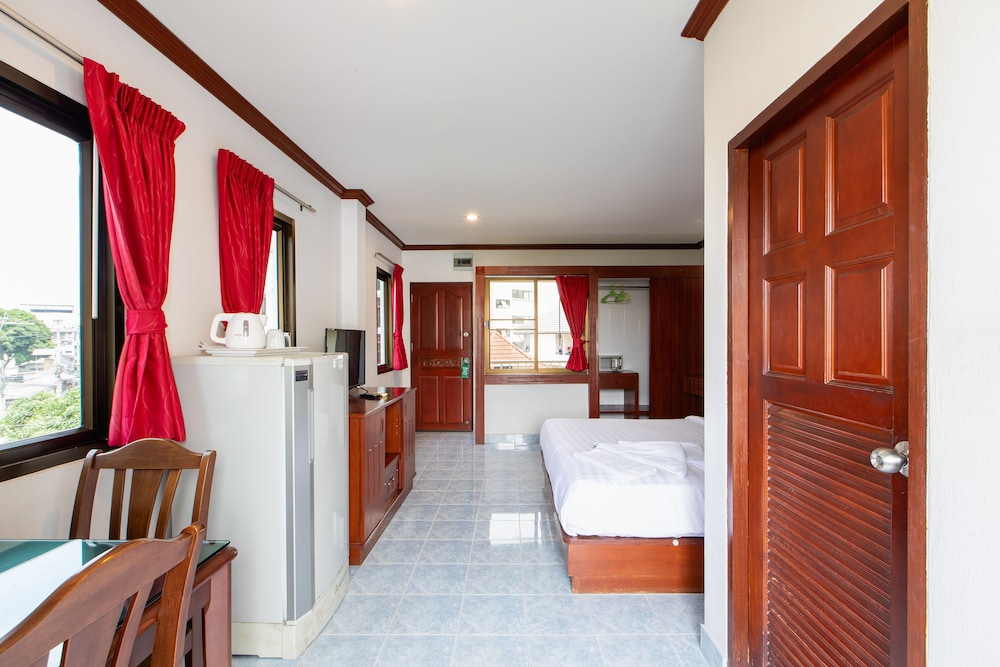 Standard Double Room - Photo 1
