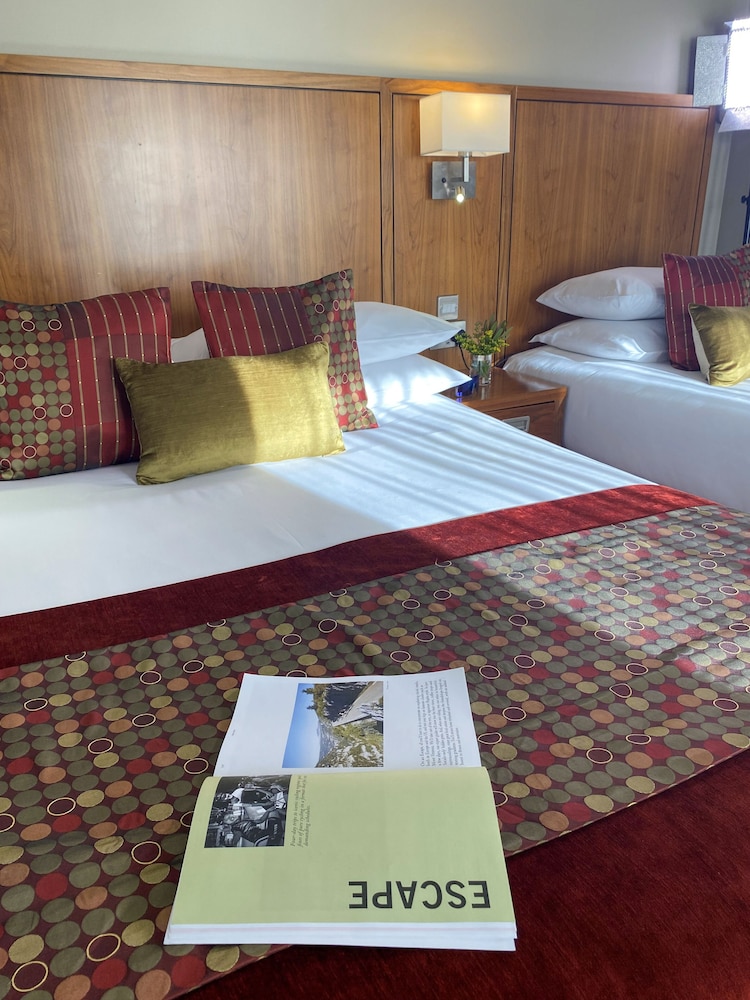 Classic Twin Room - Photo 4