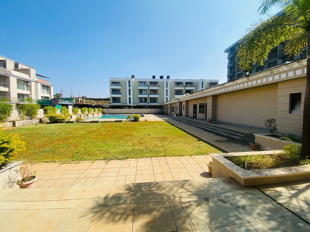 Deluxe Villa, Balcony photo 1