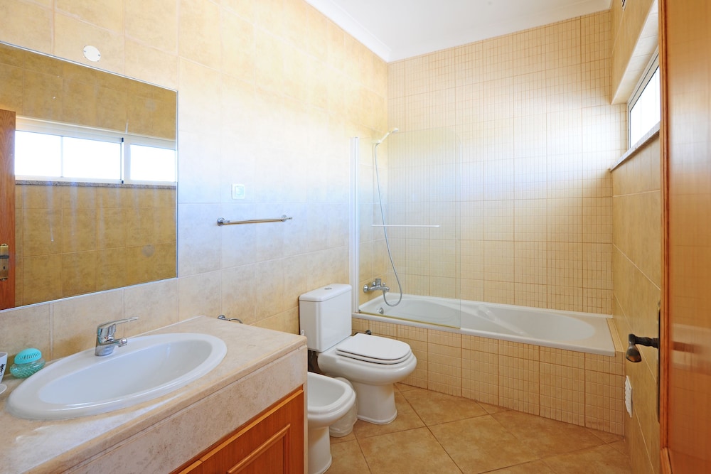 Villa, 4 Bedrooms photo 2