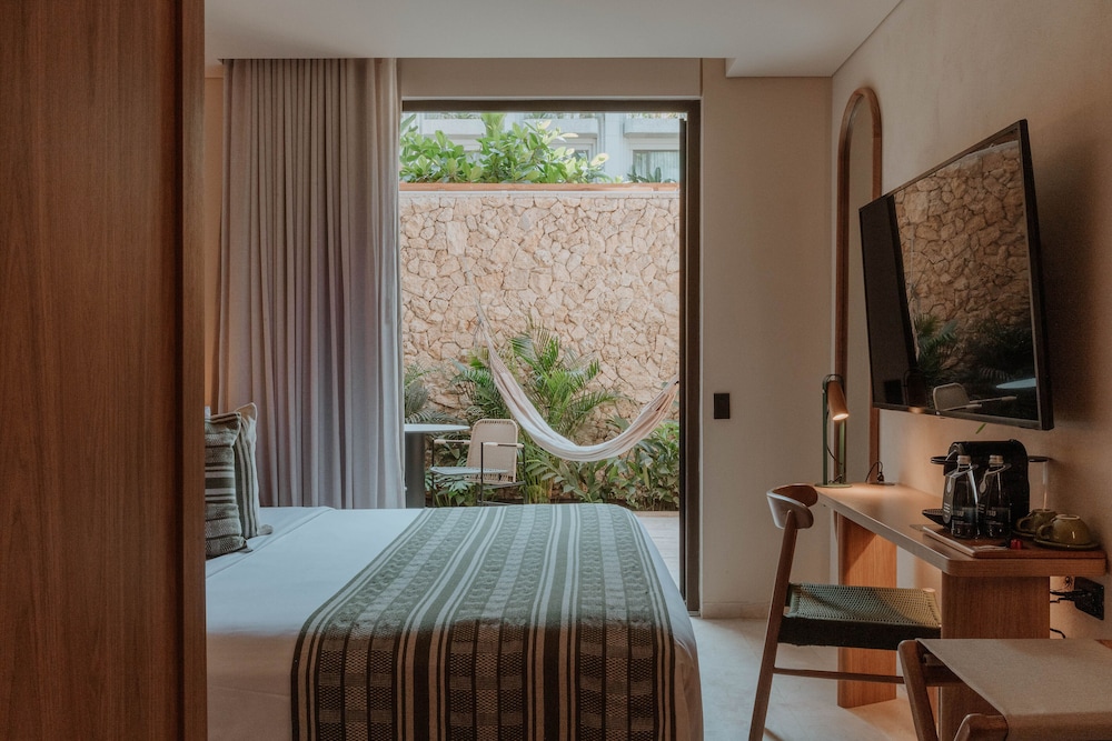 Standard Double Room, Patio photo 1
