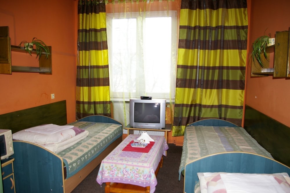 Twin Room, Private Bathroom (8) photo 1