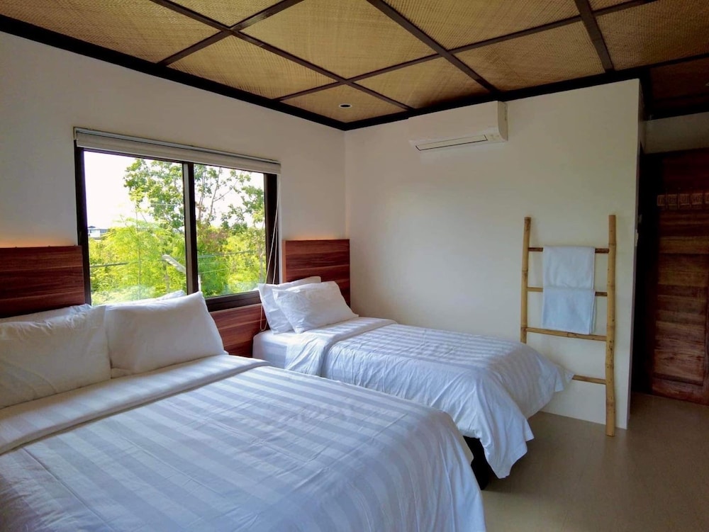 Deluxe Triple Room - Photo 1