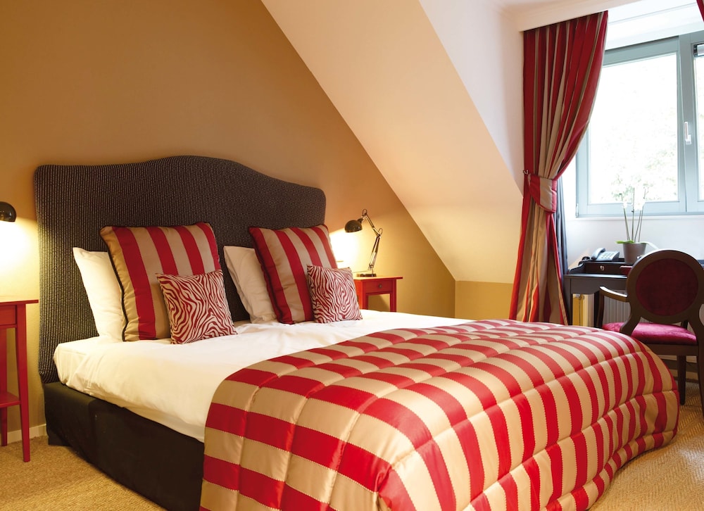 Luxury Double or Twin Room photo 2
