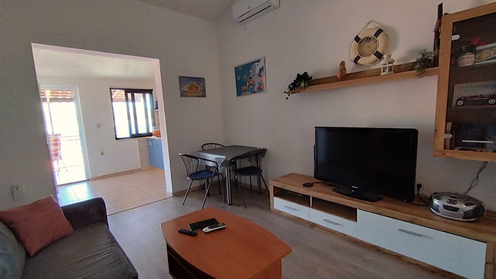 Apartment (Denis - terrase and sea view - A1(4)) photo 3