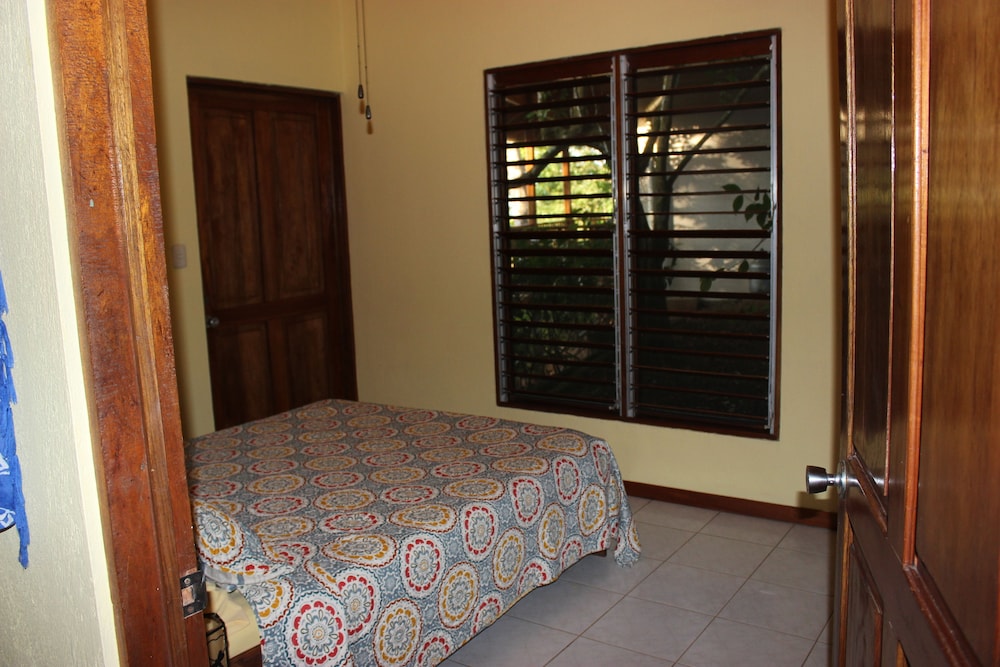 Apartamento de 1 dormitorio con cocina (Delfines A/C)