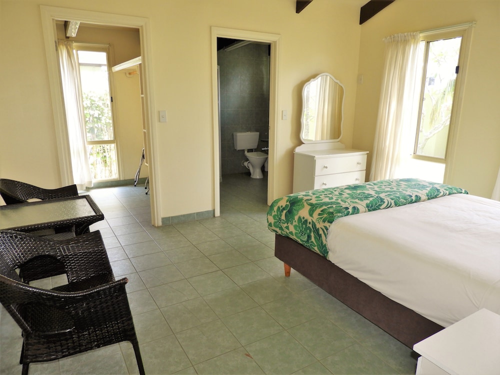3 Bedroom Garden Villa - Photo 4