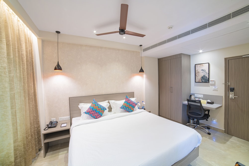 Executive Room - Photo 2