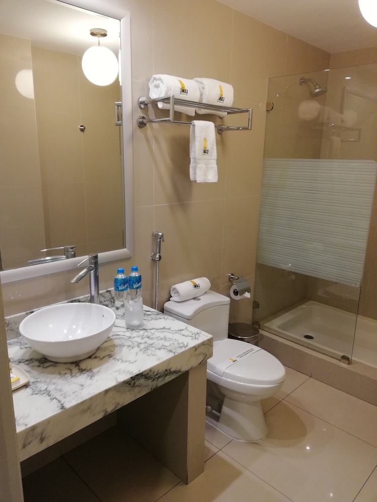 Double Room - Photo 6