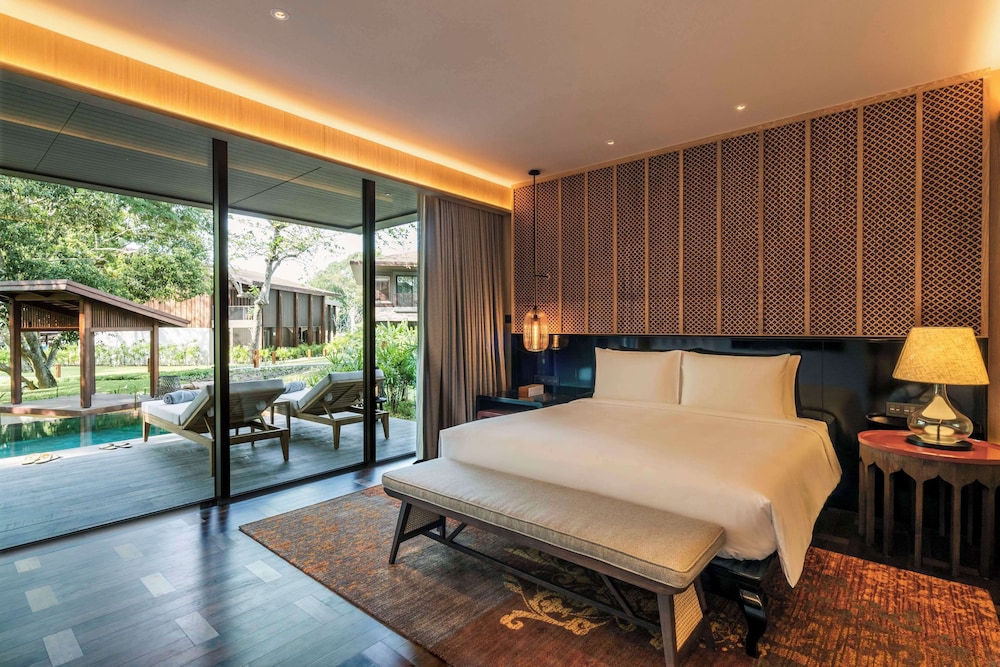 Suite, 1 King Bed (Private Pool) - Photo 1