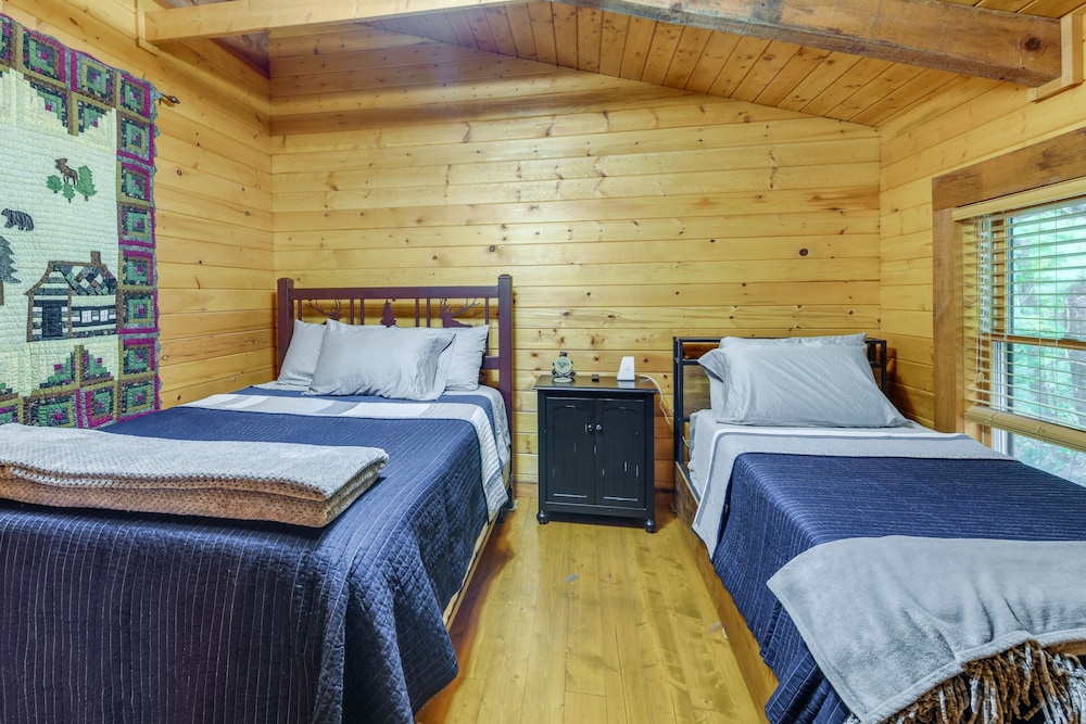 House (2 Bedrooms) photo 3