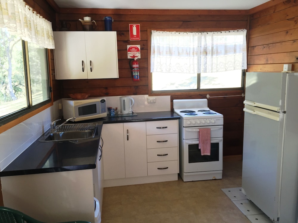 Family Cabin, 2 Bedrooms photo 3