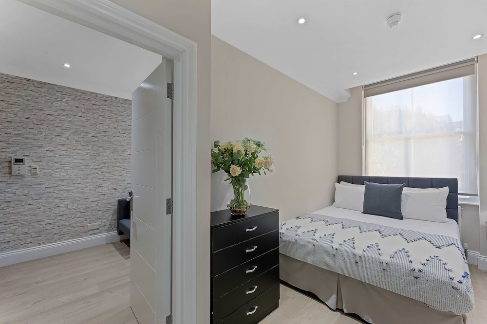 One Bedroom Apartment photo 1